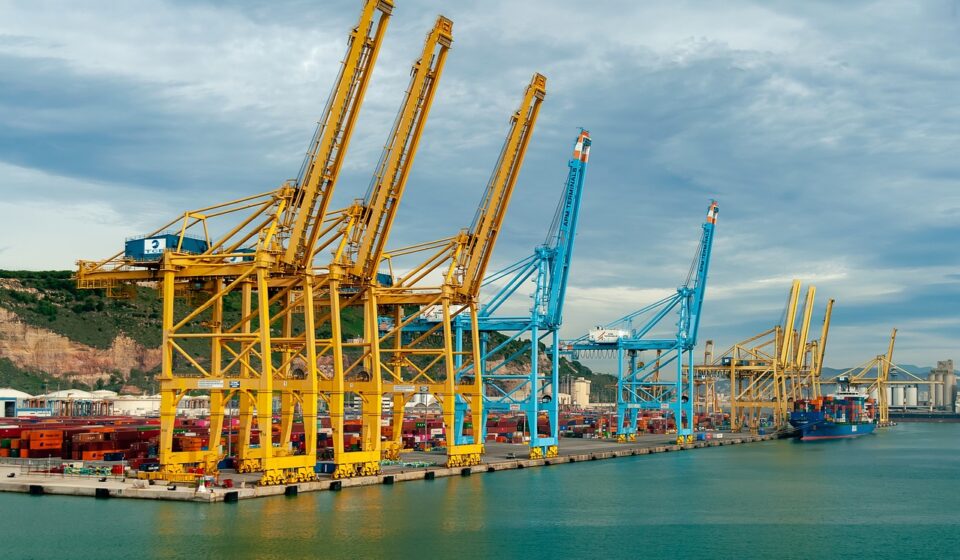 port, loading, industry, export, trade, container, cargo, logistics, freight, transport, delivery, import, unloading, shipment, water, nature, tanker, transportation, sky, crane, shipping, cranes, clouds, sea, technology, construction
