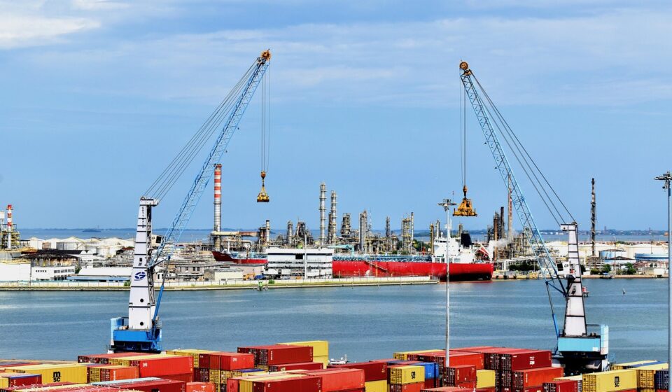loading dock, sea, nature, port, ships, harbor, cargo ship, freighter, ocean, dock, cargo