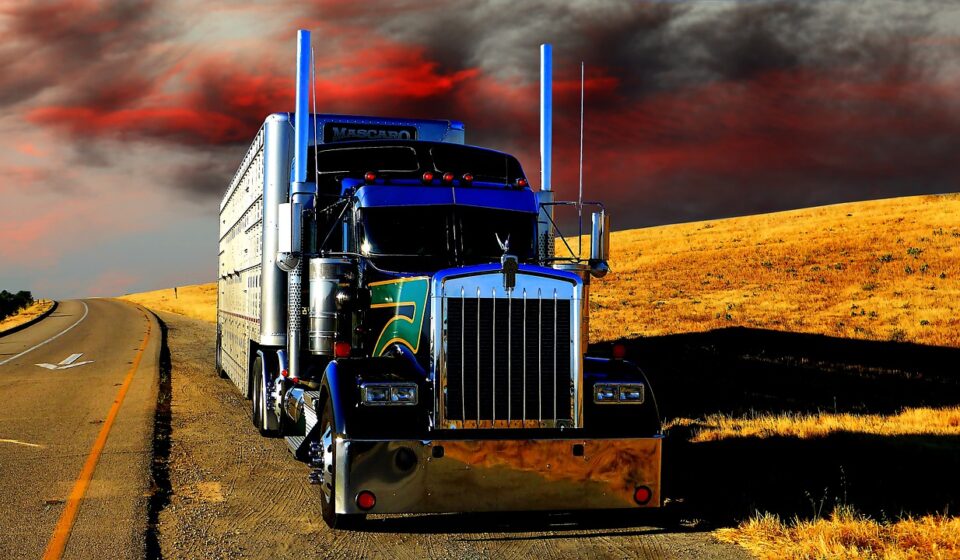 transport, truck, layer of the sun, nature, delivery, tractor, vehicle, road, motor, trailer, traffic, the industry, logistics, shift, commercial, truck, truck, truck, truck, truck, logistics, logistics