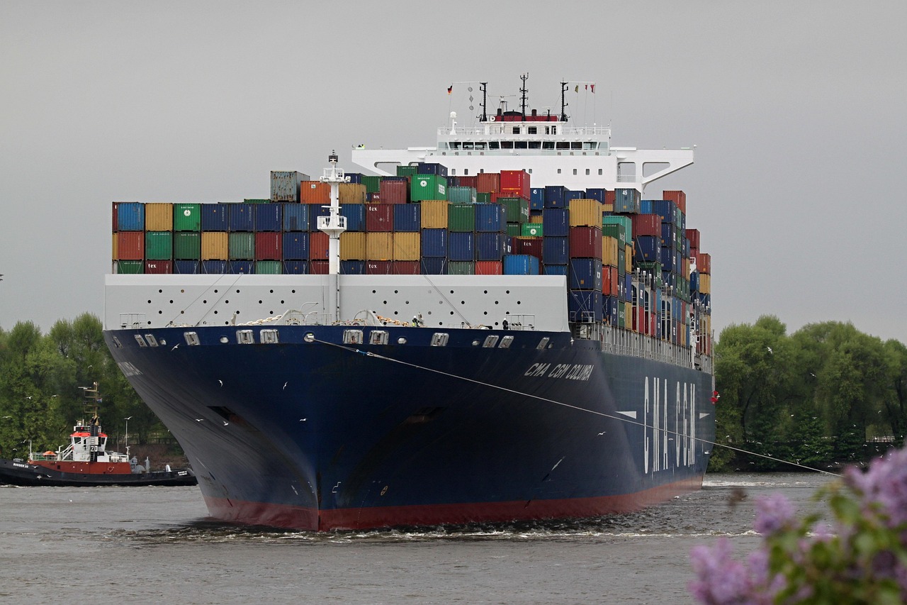 container, ship, flow, boat, container ship, container freighter, freighter, shipping, transport, water, freight, sea, water transport, nature, waterway, traffic, seafaring, germany, cargo ship, hamburg, elbe, technology