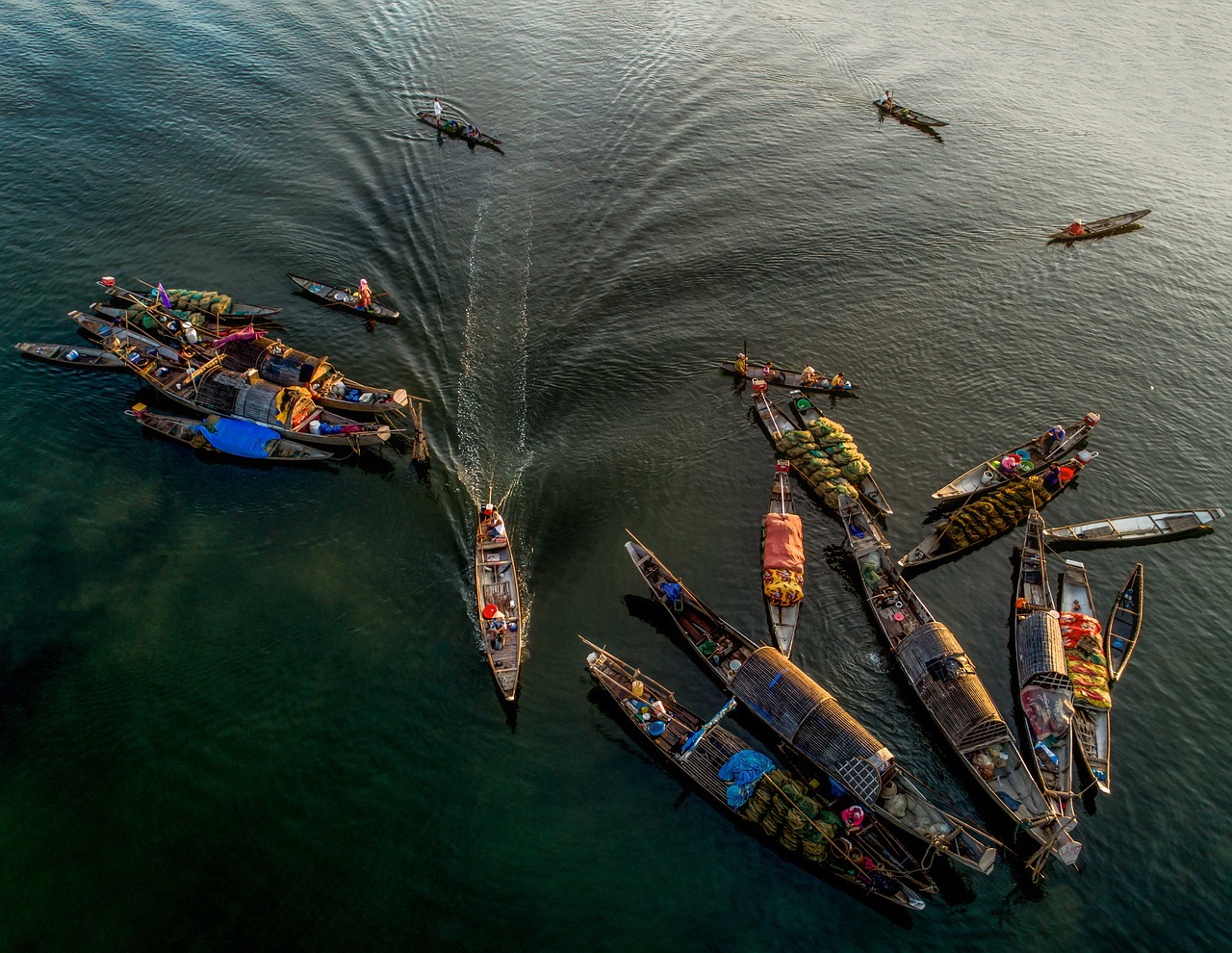 boats, market, fisherman, nature, river, vietnam, water